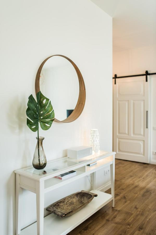 Stylish Apartment In The Heart Of Kaunas Old Town Buitenkant foto