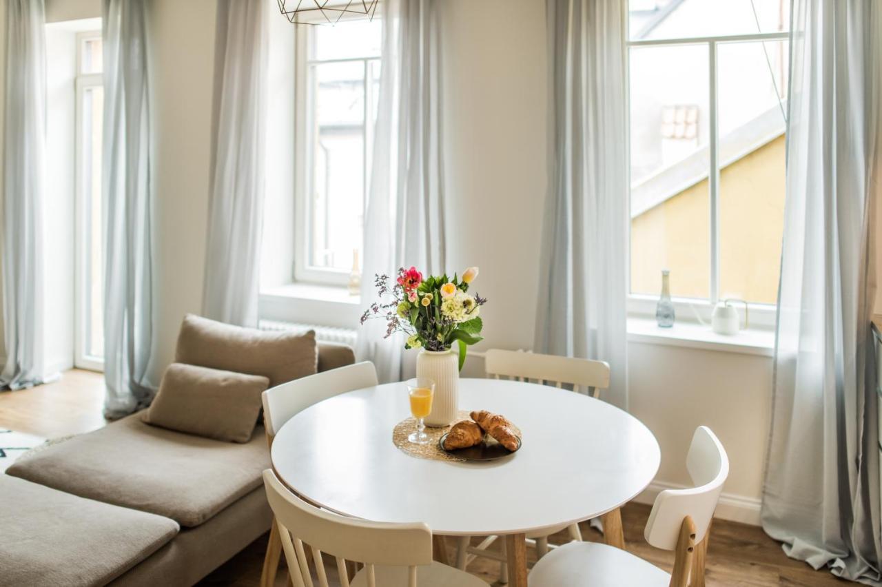 Stylish Apartment In The Heart Of Kaunas Old Town Buitenkant foto